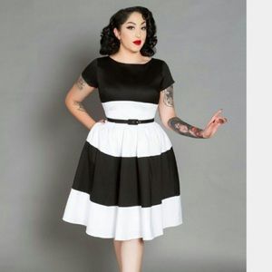 Pinup Couture Amanda Dress in White and Black
